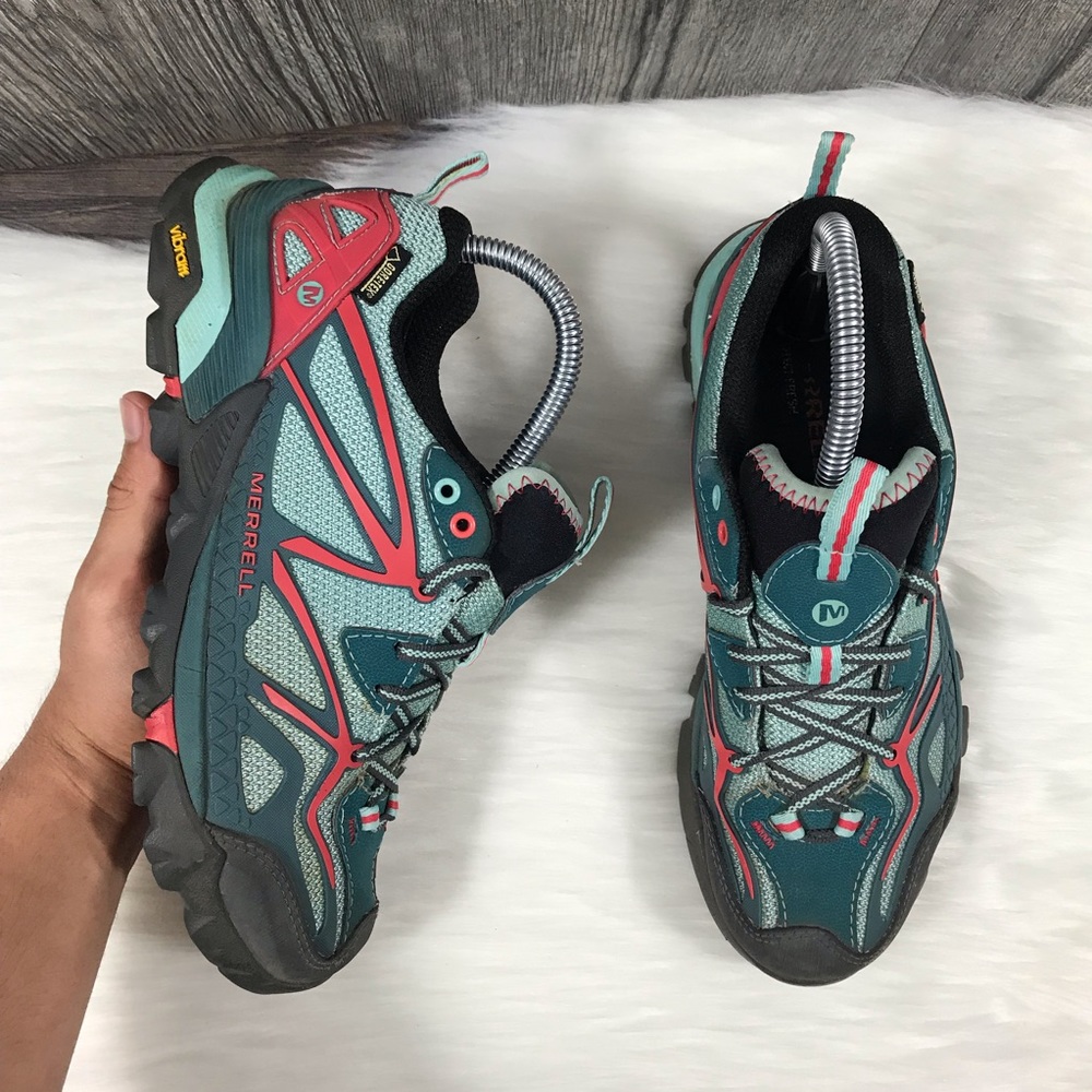 Merrell Vibram Dragonfly Hiking Shoes